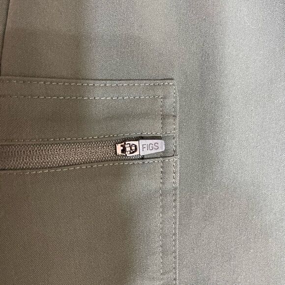 Figs Scub Joggers - Picture 4 of 9